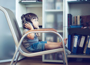 Koptelefoon bij kinderen kan gehoorschade opleveren